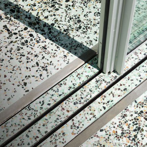 Chọn gạch lát nền làm sau cho phù hợp ?